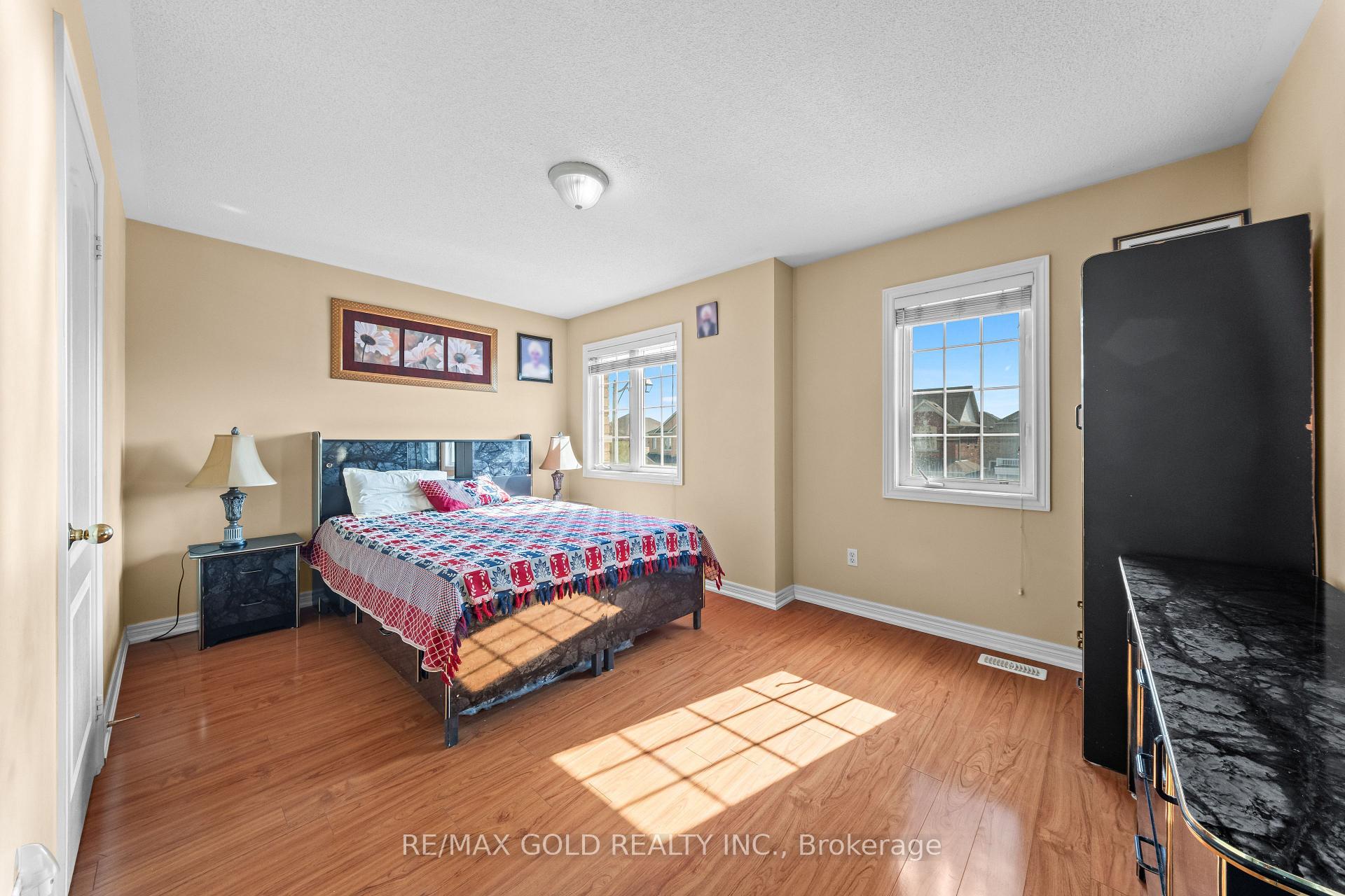 Photo 18 of 19 Attview Crescent, Brampton, Bram East — HOMEH