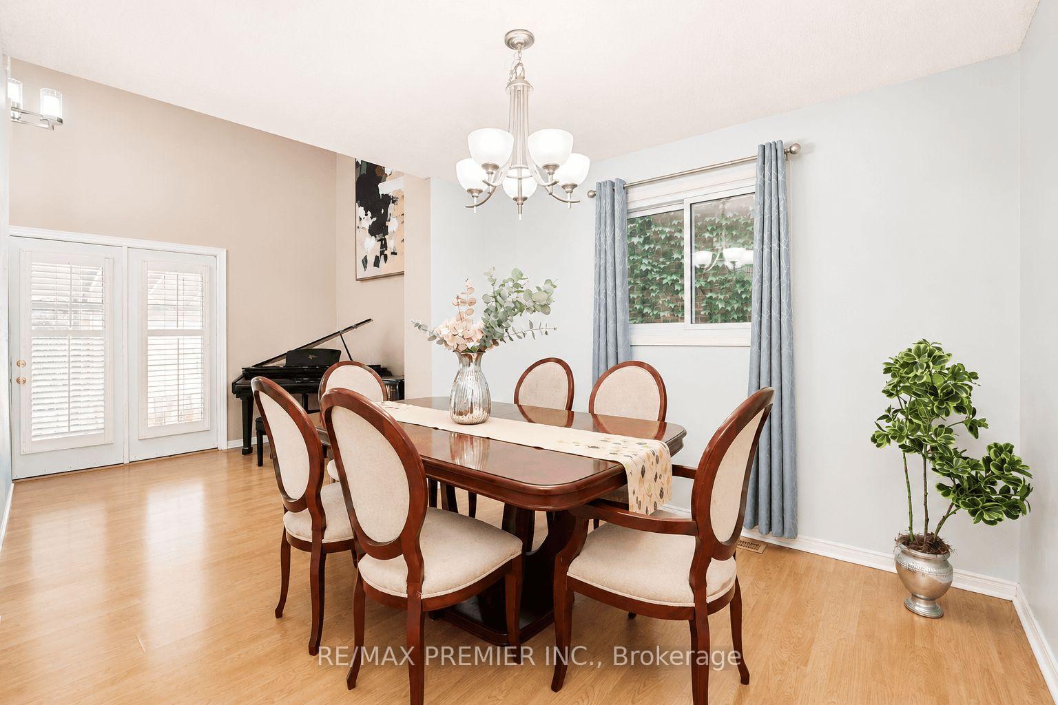 Photo 15 of 55 Deerpark Crescent, Brampton, Brampton West — HOMEH