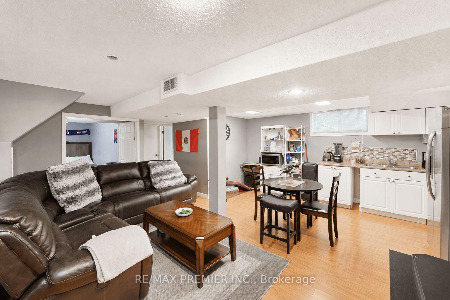 Photo 36 of 55 Deerpark Crescent, Brampton, Brampton West — HOMEH