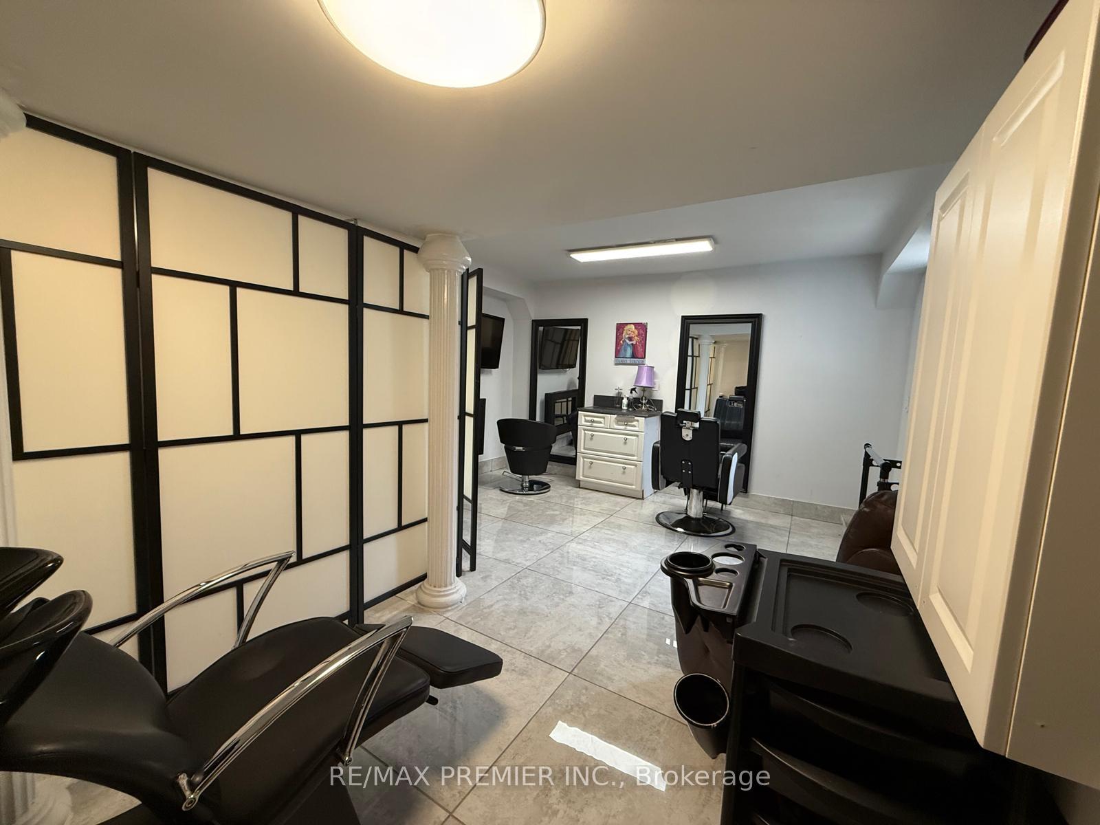 Photo 41 of 55 Deerpark Crescent, Brampton, Brampton West — HOMEH