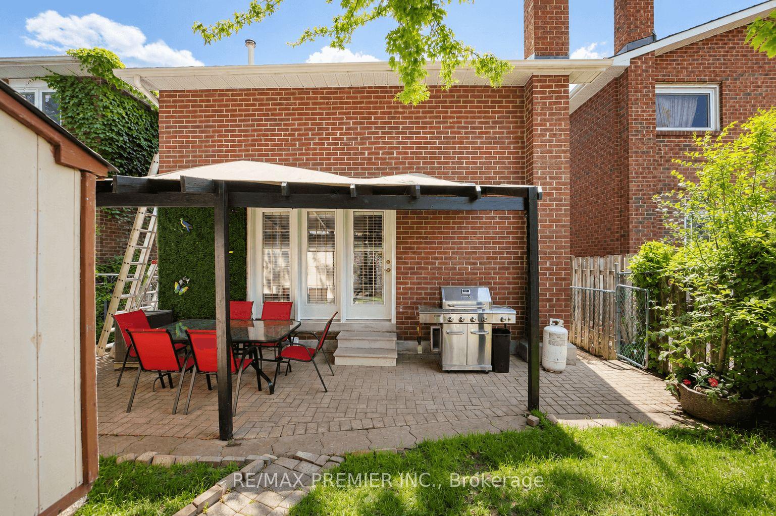 Photo 45 of 55 Deerpark Crescent, Brampton, Brampton West — HOMEH