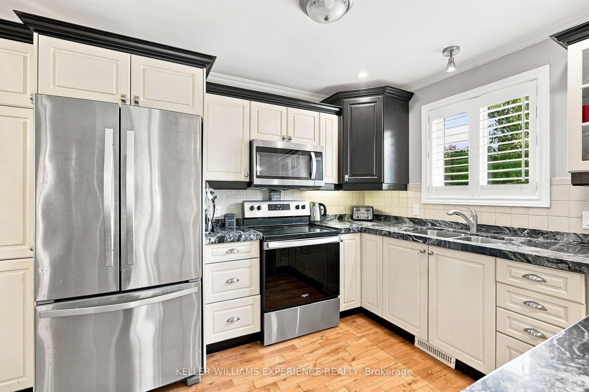 Photo 8 of 2438 Amigo Drive, Severn, West Shore — HOMEH