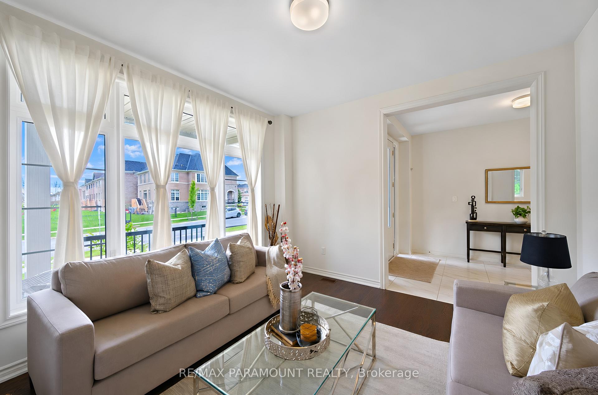 Photo 5 of 1 Sparrow Way, Adjala-Tosorontio, Colgan — HOMEH