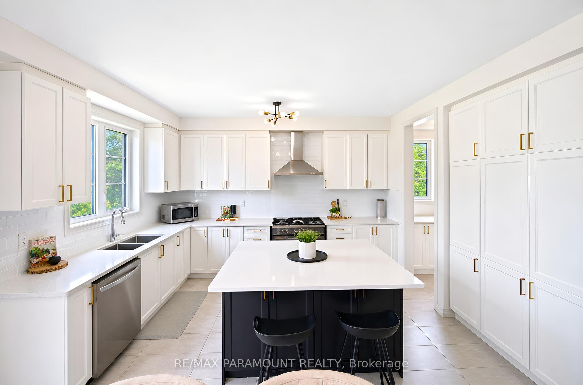 Photo 8 of 1 Sparrow Way, Adjala-Tosorontio, Colgan — HOMEH