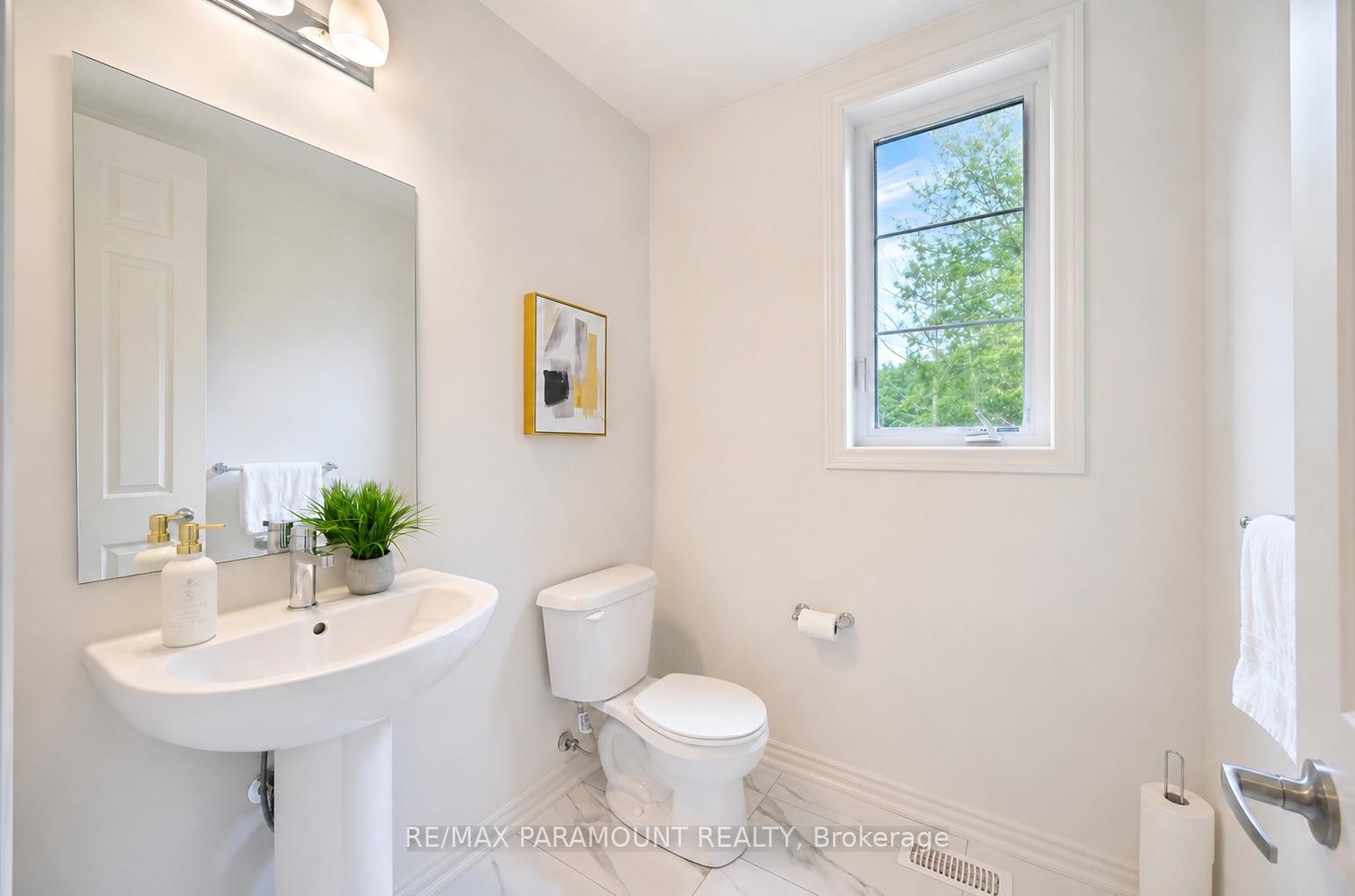 Photo 20 of 1 Sparrow Way, Adjala-Tosorontio, Colgan — HOMEH