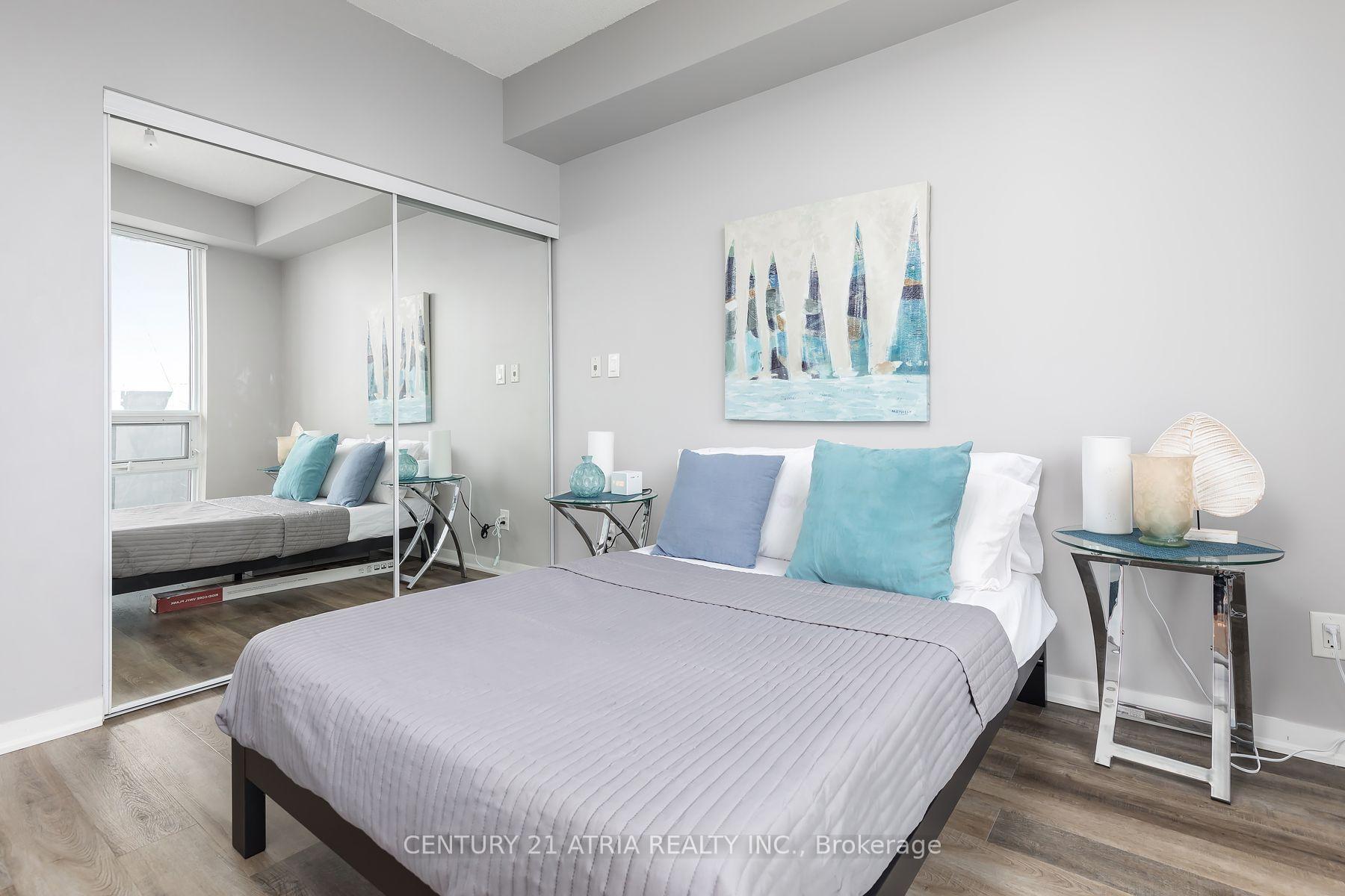Photo 6 of Unit 3809, 65 Bremner Boulevard, Toronto, Waterfront Communities — HOMEH