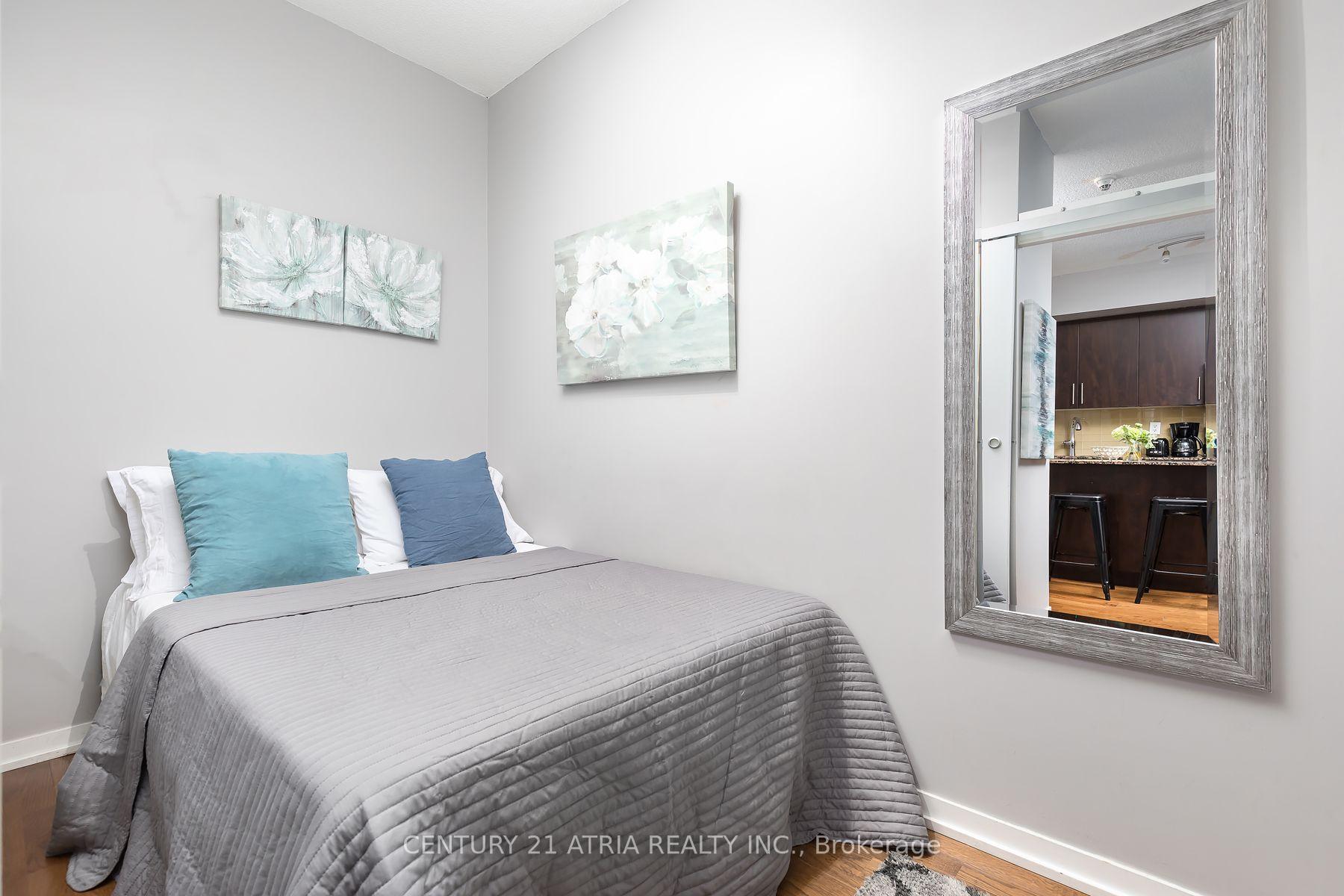 Photo 8 of Unit 3809, 65 Bremner Boulevard, Toronto, Waterfront Communities — HOMEH