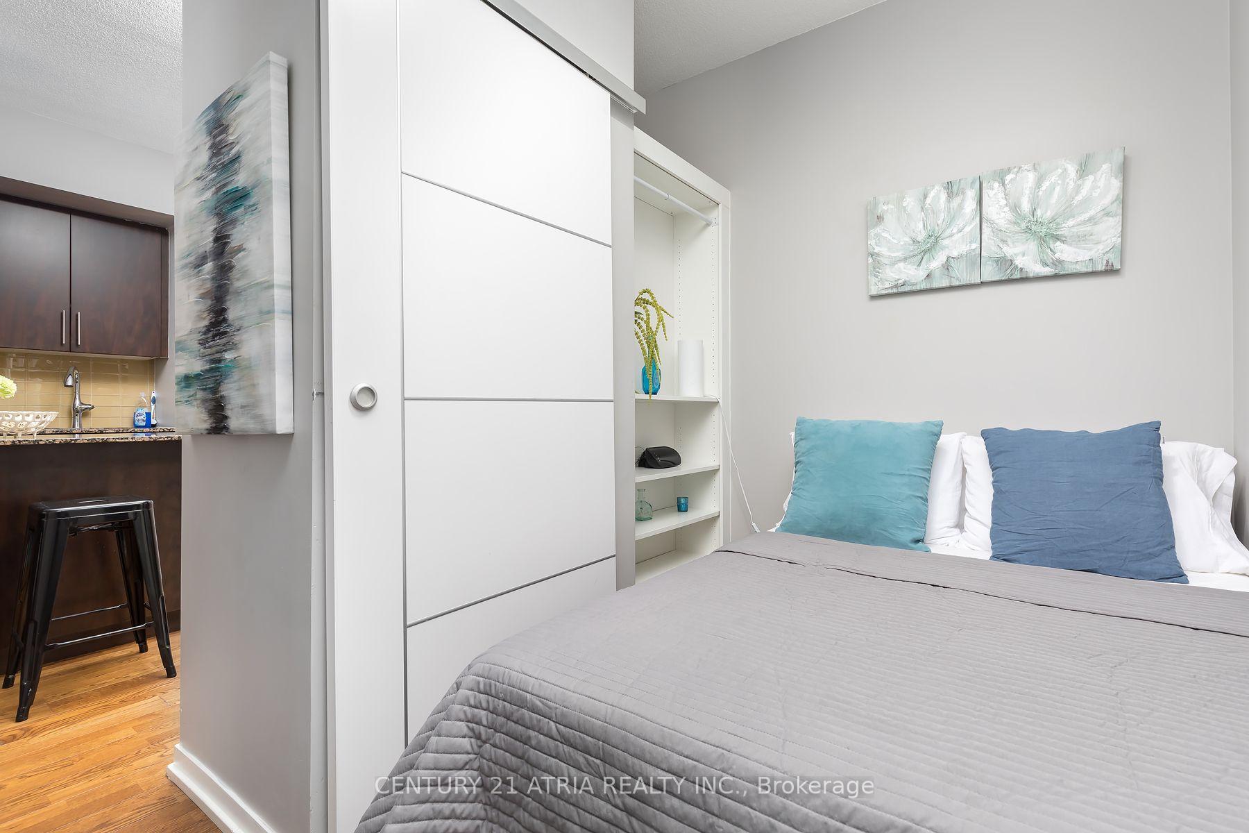 Photo 10 of Unit 3809, 65 Bremner Boulevard, Toronto, Waterfront Communities — HOMEH