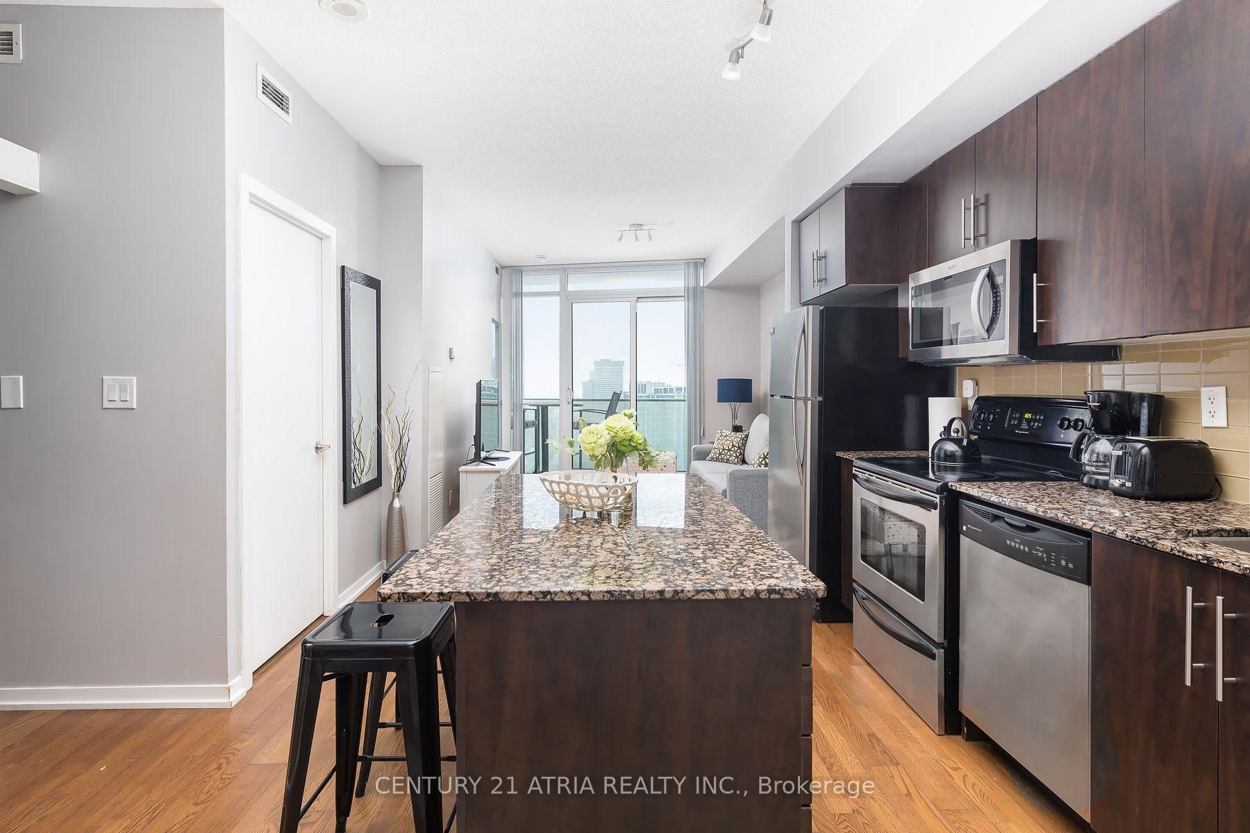 Photo 11 of Unit 3809, 65 Bremner Boulevard, Toronto, Waterfront Communities — HOMEH