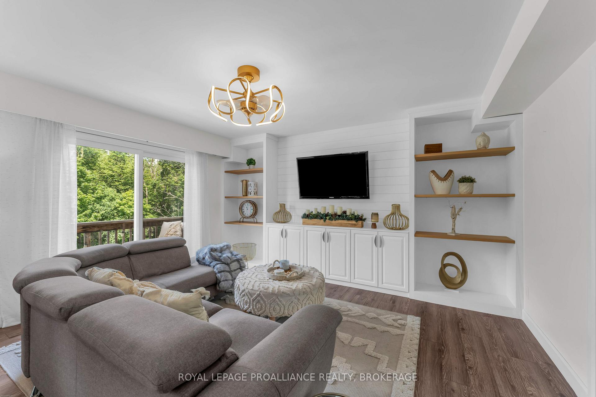 Photo 14 of 1901 Sydenham Road, Kingston, City North of 401 — HOMEH