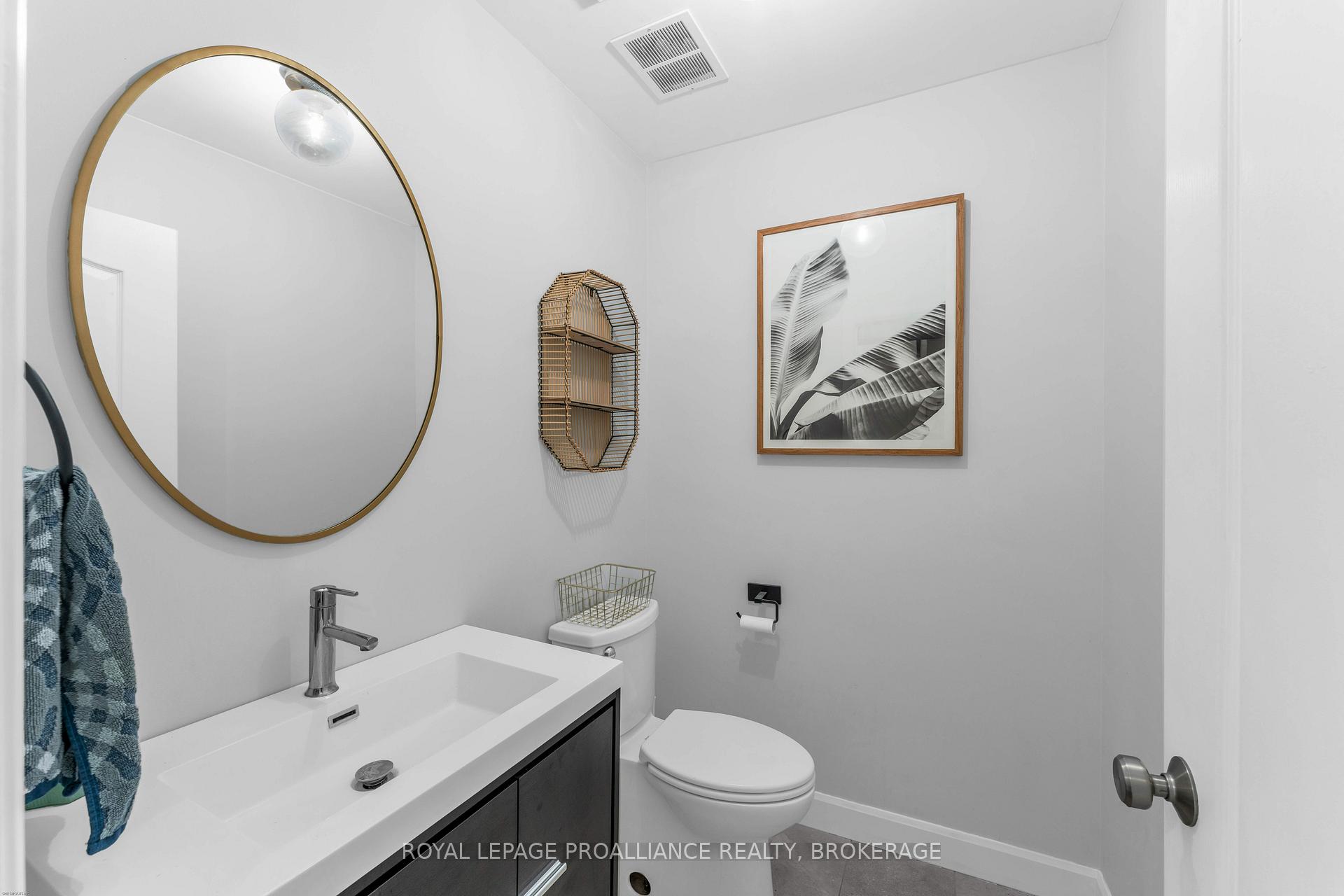 Photo 19 of 1901 Sydenham Road, Kingston, City North of 401 — HOMEH