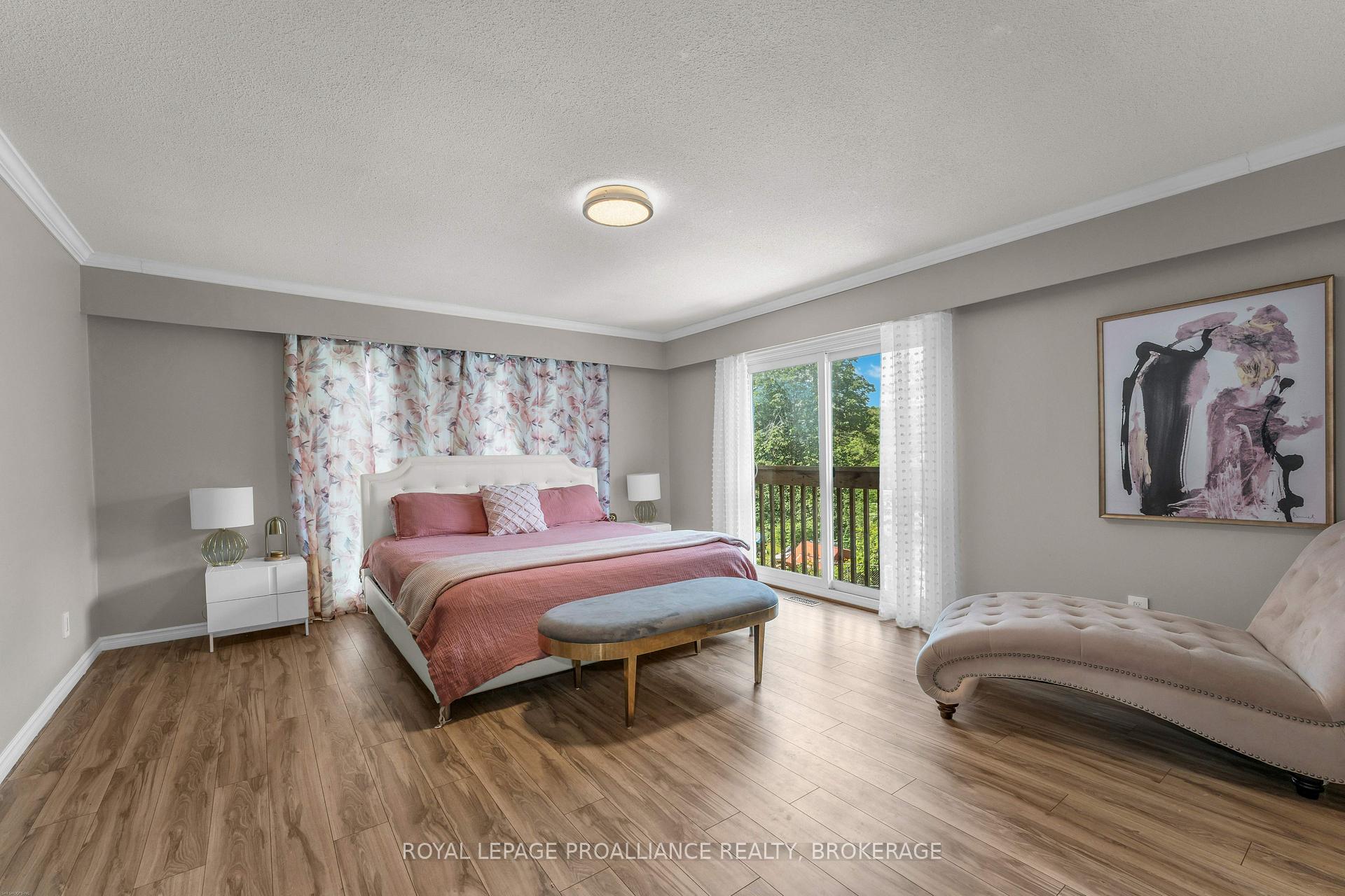 Photo 23 of 1901 Sydenham Road, Kingston, City North of 401 — HOMEH