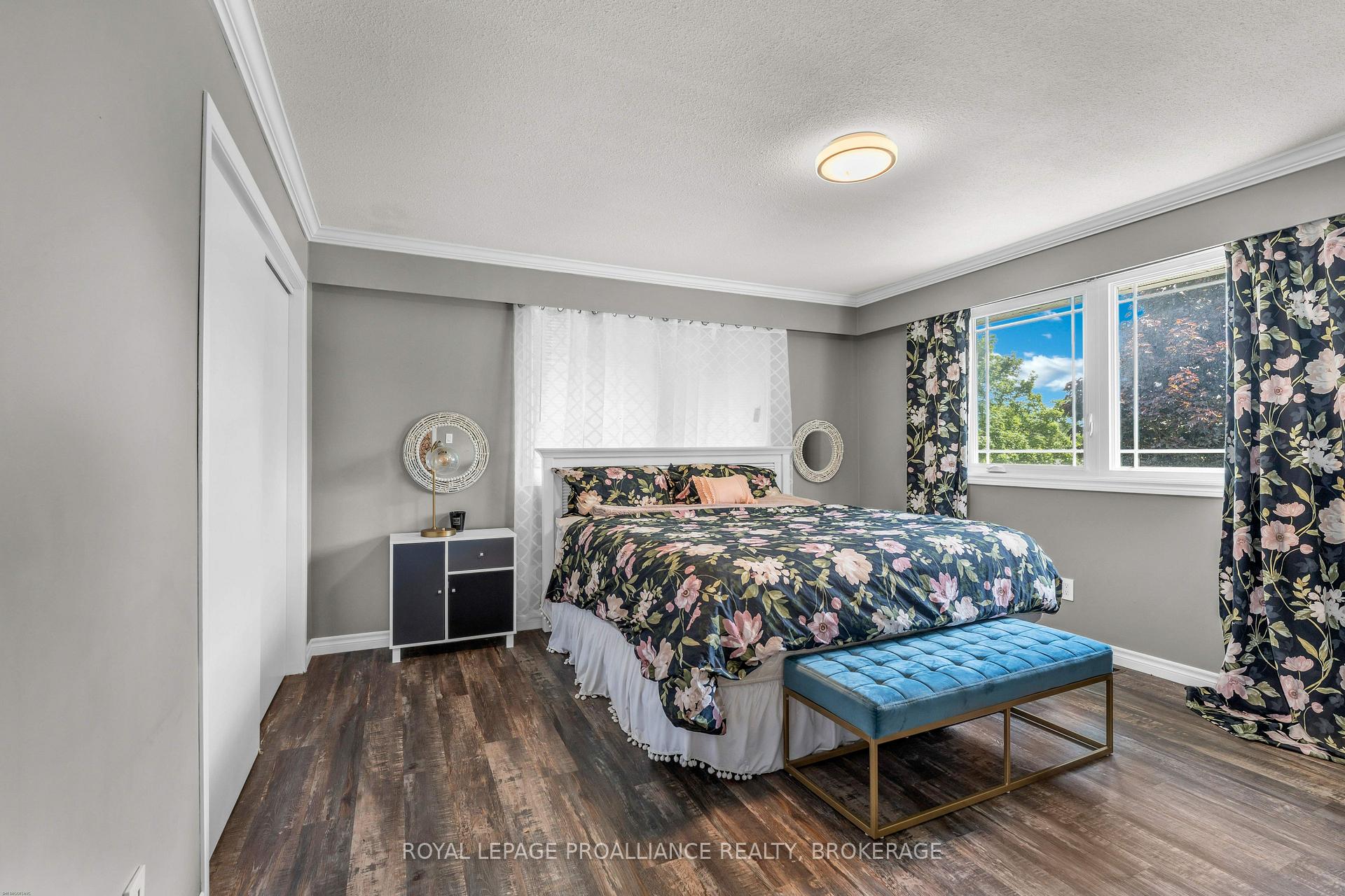 Photo 28 of 1901 Sydenham Road, Kingston, City North of 401 — HOMEH