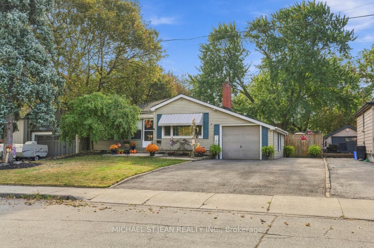 Photo 2 of 36 Pottruff Road, Hamilton, Kentley — HOMEH