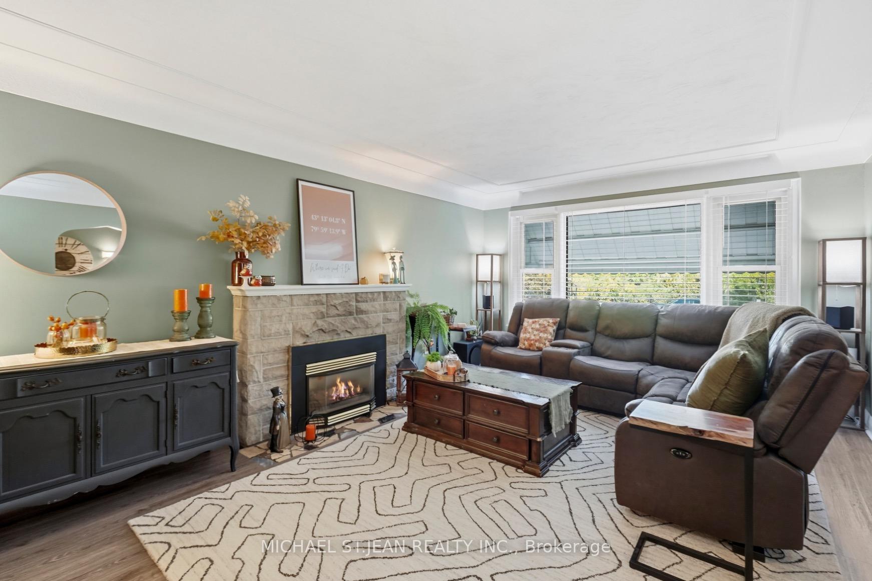 Photo 7 of 36 Pottruff Road, Hamilton, Kentley — HOMEH