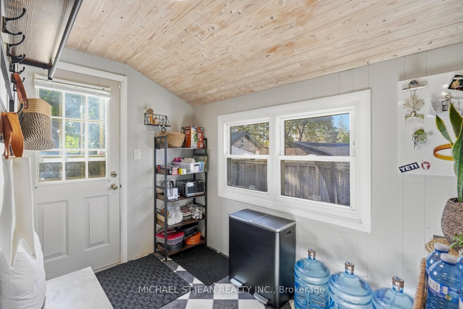 Photo 14 of 36 Pottruff Road, Hamilton, Kentley — HOMEH