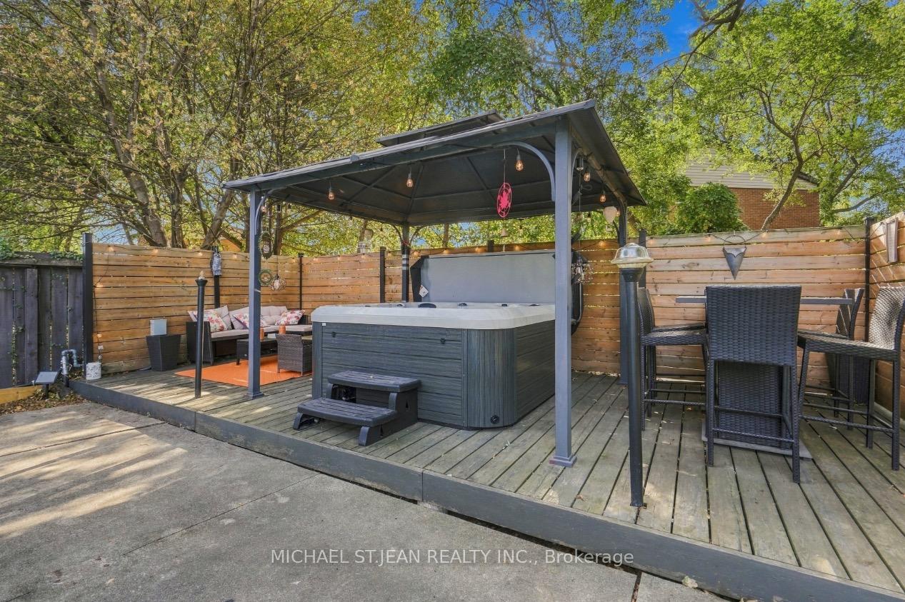 Photo 41 of 36 Pottruff Road, Hamilton, Kentley — HOMEH