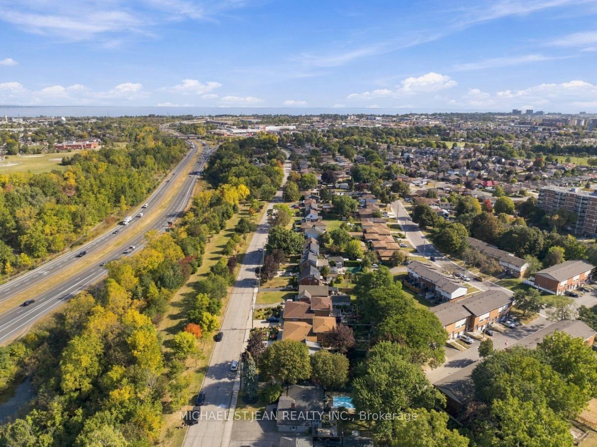 Photo 50 of 36 Pottruff Road, Hamilton, Kentley — HOMEH