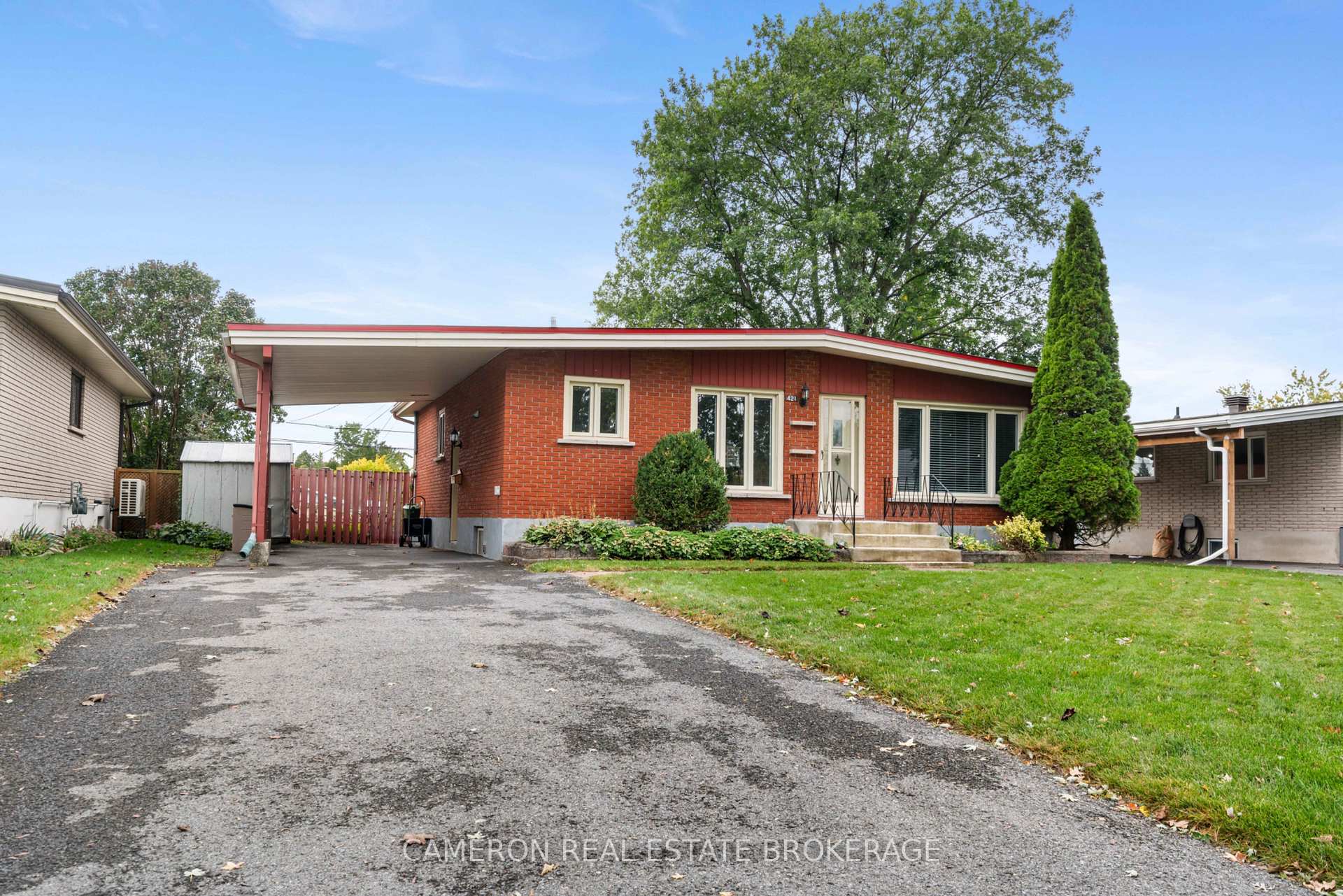 Photo 1 of 421 Beach Avenue, Cornwall, Cornwall — HOMEH