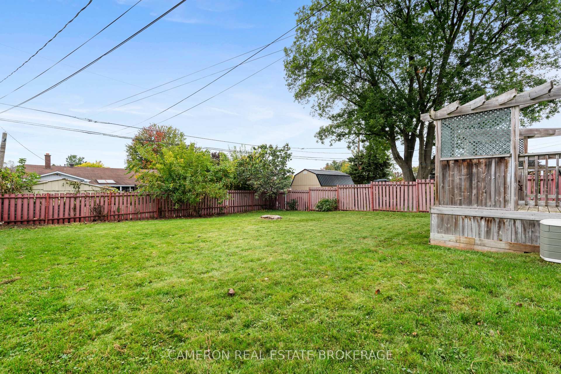 Photo 24 of 421 Beach Avenue, Cornwall, Cornwall — HOMEH