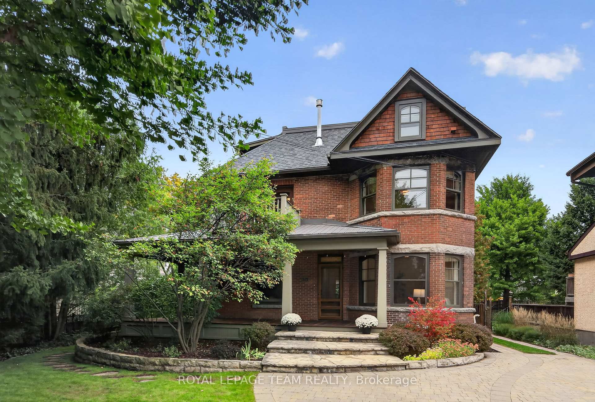 Photo 2 of 515 Broadview Avenue, Ottawa, McKellar/Highland — HOMEH