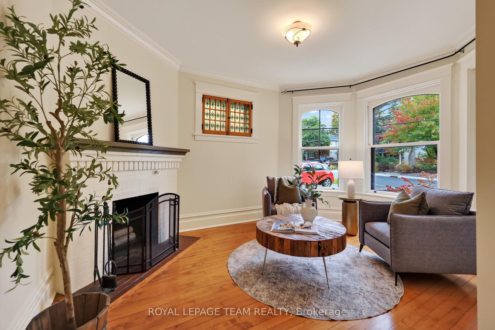 Photo 5 of 515 Broadview Avenue, Ottawa, McKellar/Highland — HOMEH