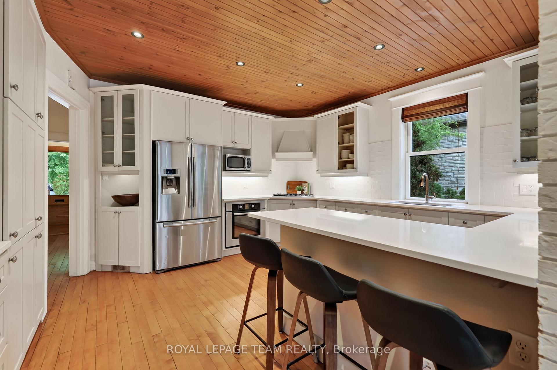 Photo 14 of 515 Broadview Avenue, Ottawa, McKellar/Highland — HOMEH