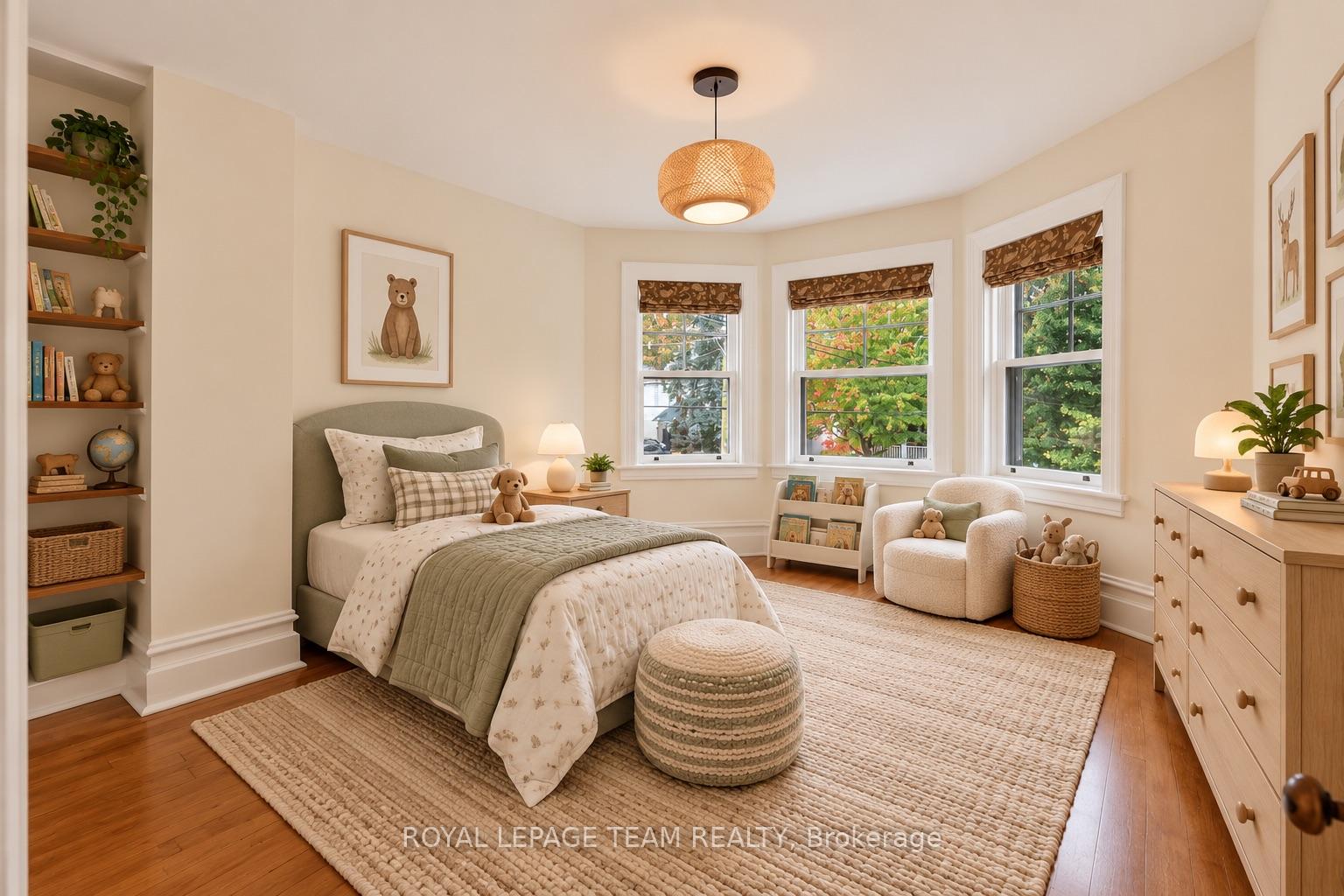 Photo 25 of 515 Broadview Avenue, Ottawa, McKellar/Highland — HOMEH