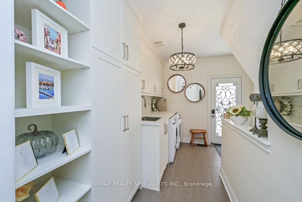Photo 17 of 120 Rising Hill Ridge, Brampton, Bram West — HOMEH