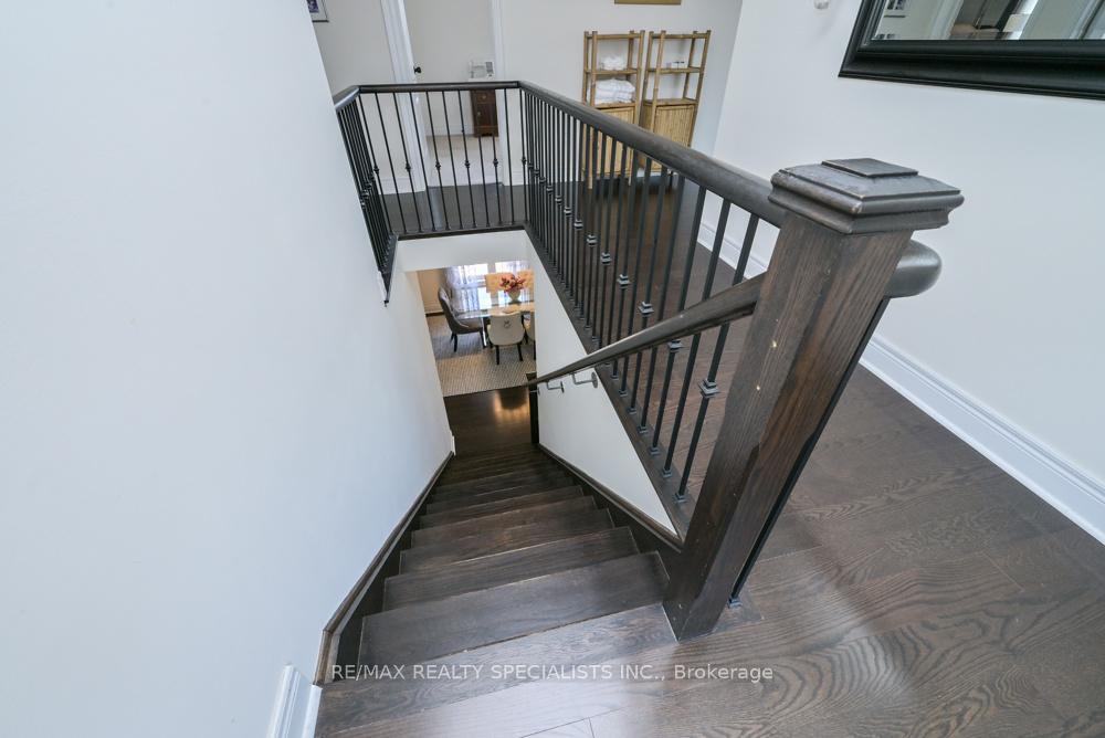 Photo 18 of 120 Rising Hill Ridge, Brampton, Bram West — HOMEH