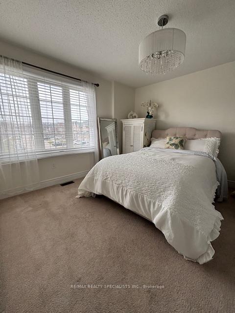 Photo 23 of 120 Rising Hill Ridge, Brampton, Bram West — HOMEH