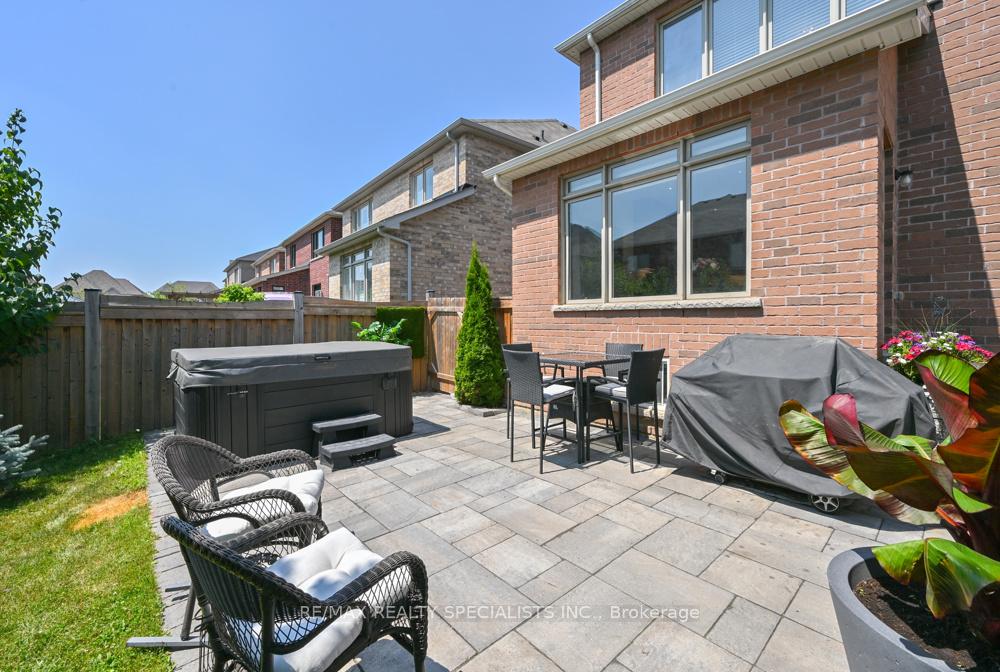Photo 29 of 120 Rising Hill Ridge, Brampton, Bram West — HOMEH