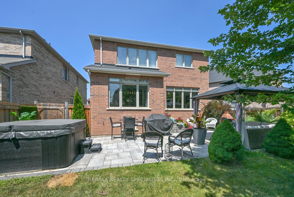 Photo 31 of 120 Rising Hill Ridge, Brampton, Bram West — HOMEH