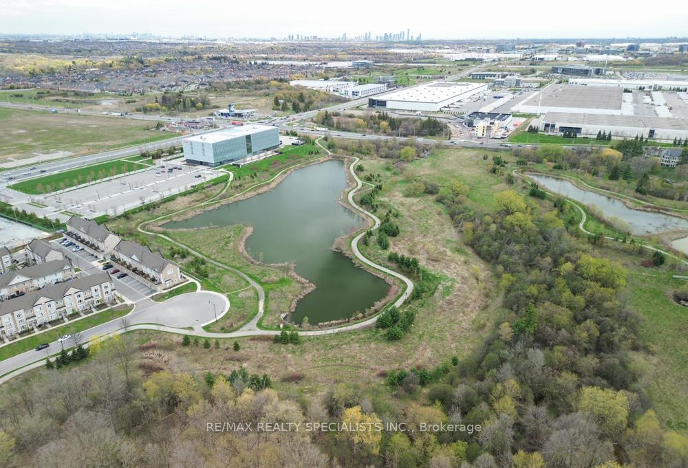 Photo 49 of 120 Rising Hill Ridge, Brampton, Bram West — HOMEH