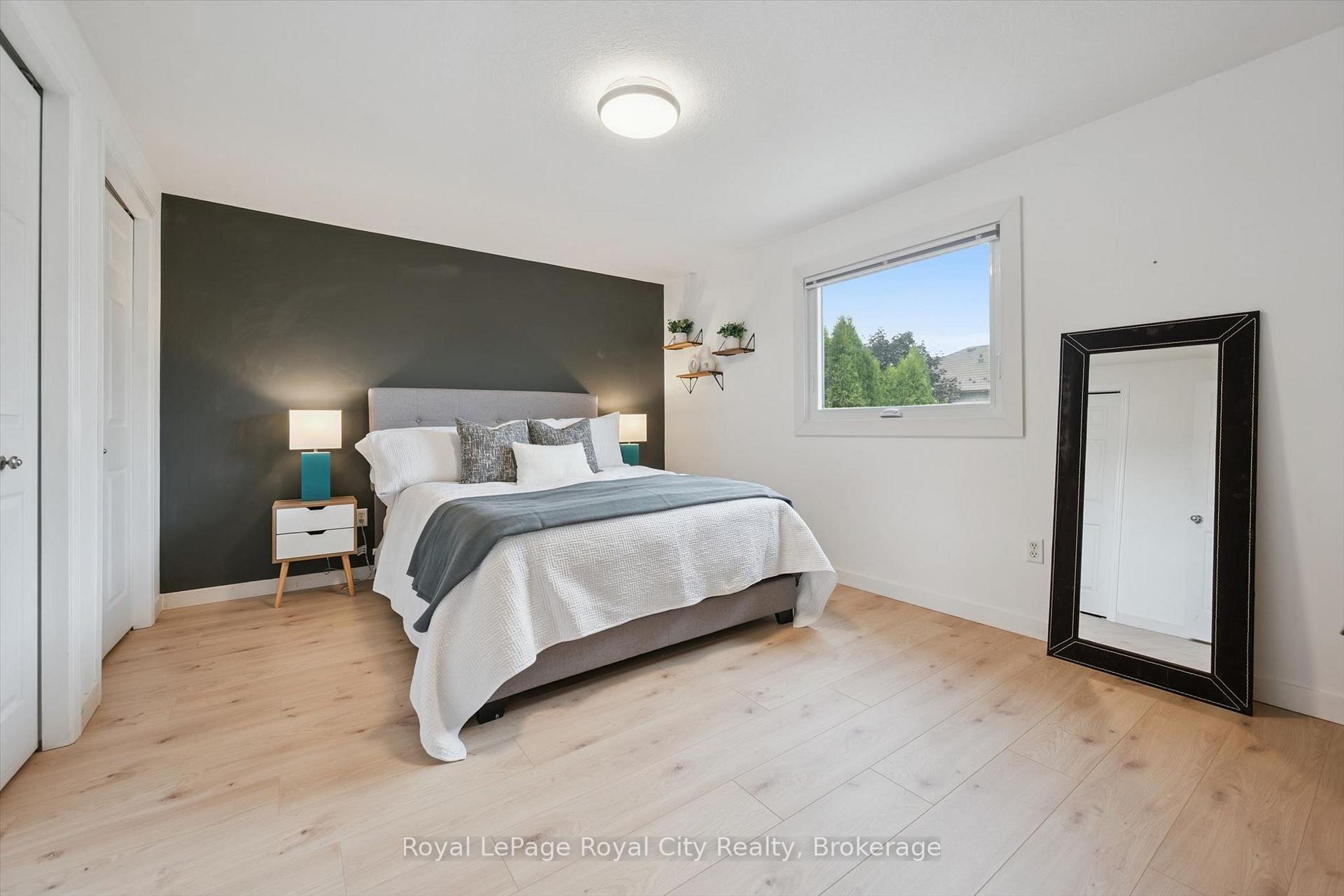 Photo 26 of 38 Borland Drive, Guelph, Clairfields/Hanlon Business Park — HOMEH
