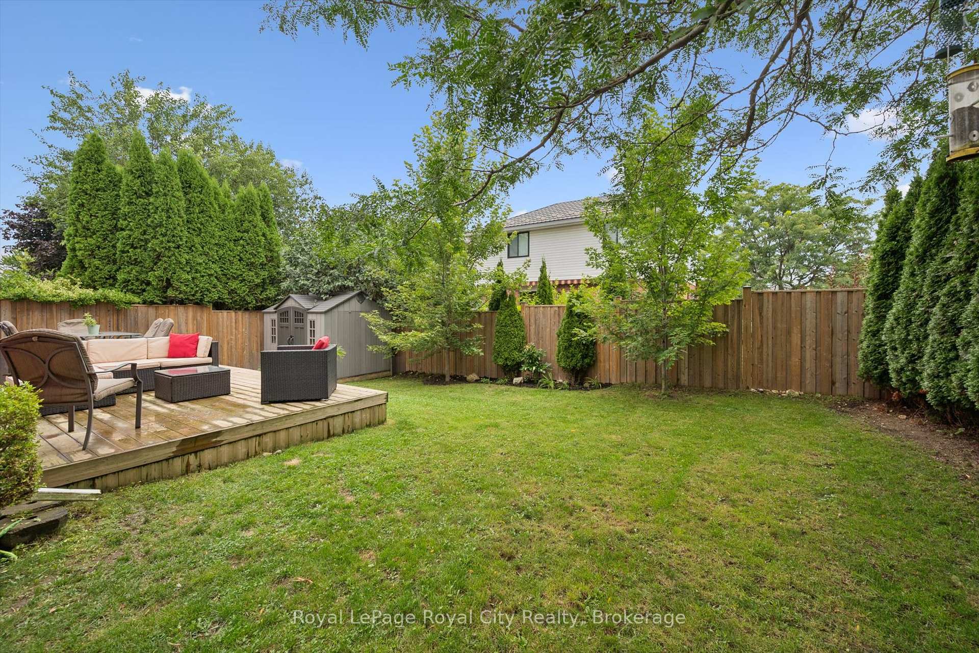 Photo 32 of 38 Borland Drive, Guelph, Clairfields/Hanlon Business Park — HOMEH
