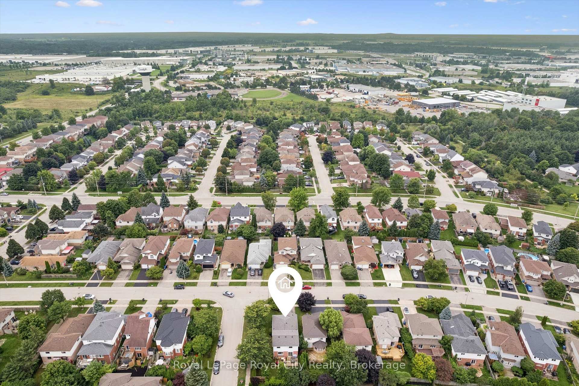 Photo 43 of 38 Borland Drive, Guelph, Clairfields/Hanlon Business Park — HOMEH