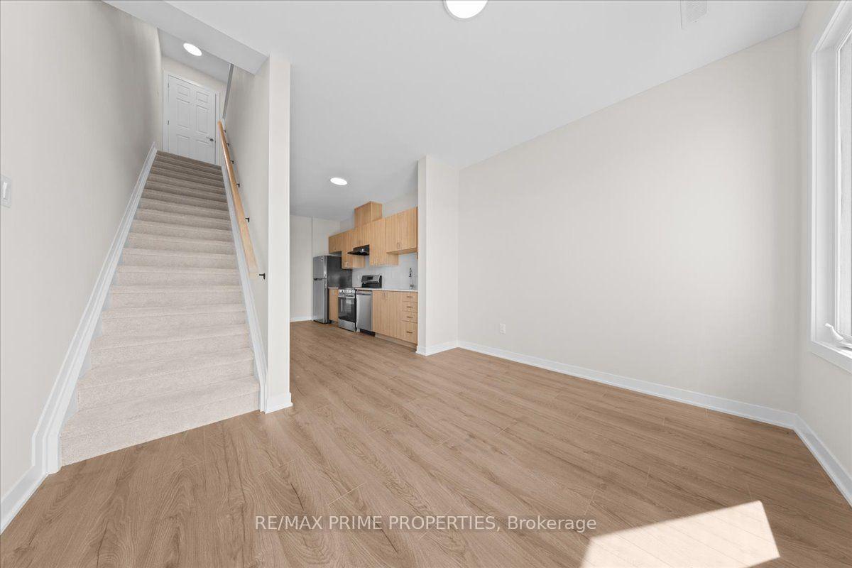 Photo 11 of 239 Lamarche Avenue, Ottawa, Chapel Hill South - Orleans Village — HOMEH