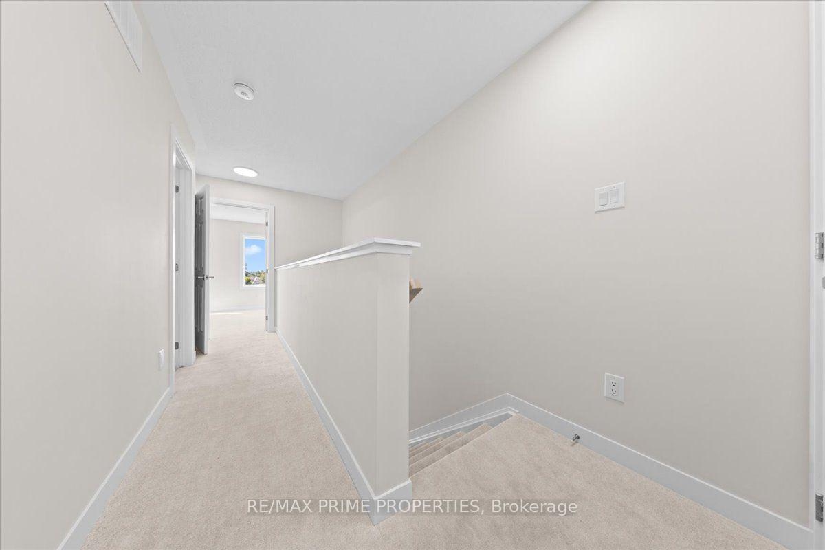 Photo 14 of 239 Lamarche Avenue, Ottawa, Chapel Hill South - Orleans Village — HOMEH