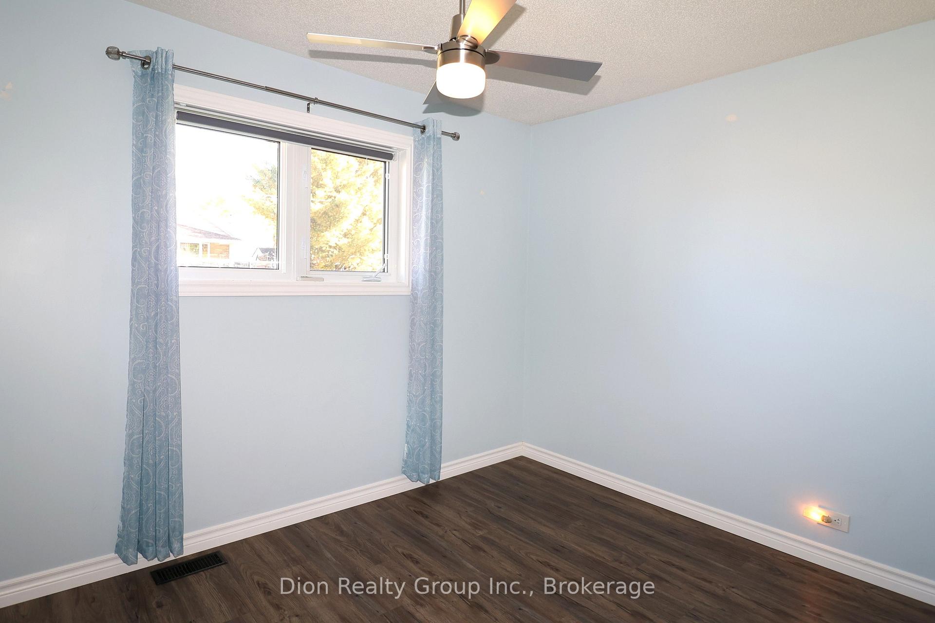 Photo 11 of 21 Federal Street, Kirkland Lake — HOMEH