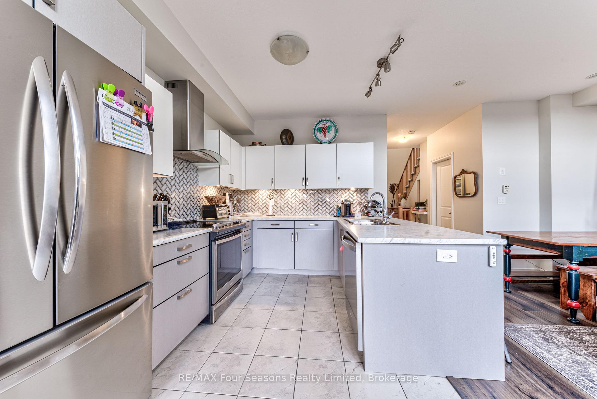 Photo 15 of 34 Lett Avenue, Collingwood — HOMEH