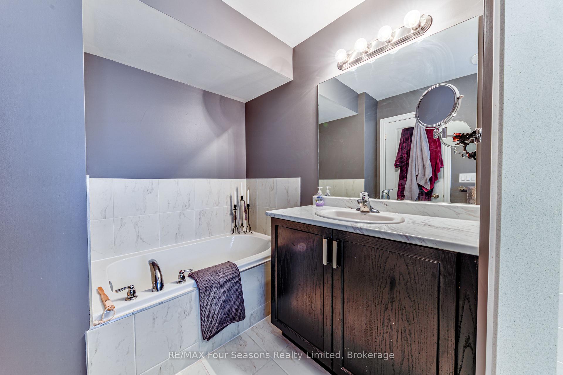 Photo 26 of 34 Lett Avenue, Collingwood — HOMEH