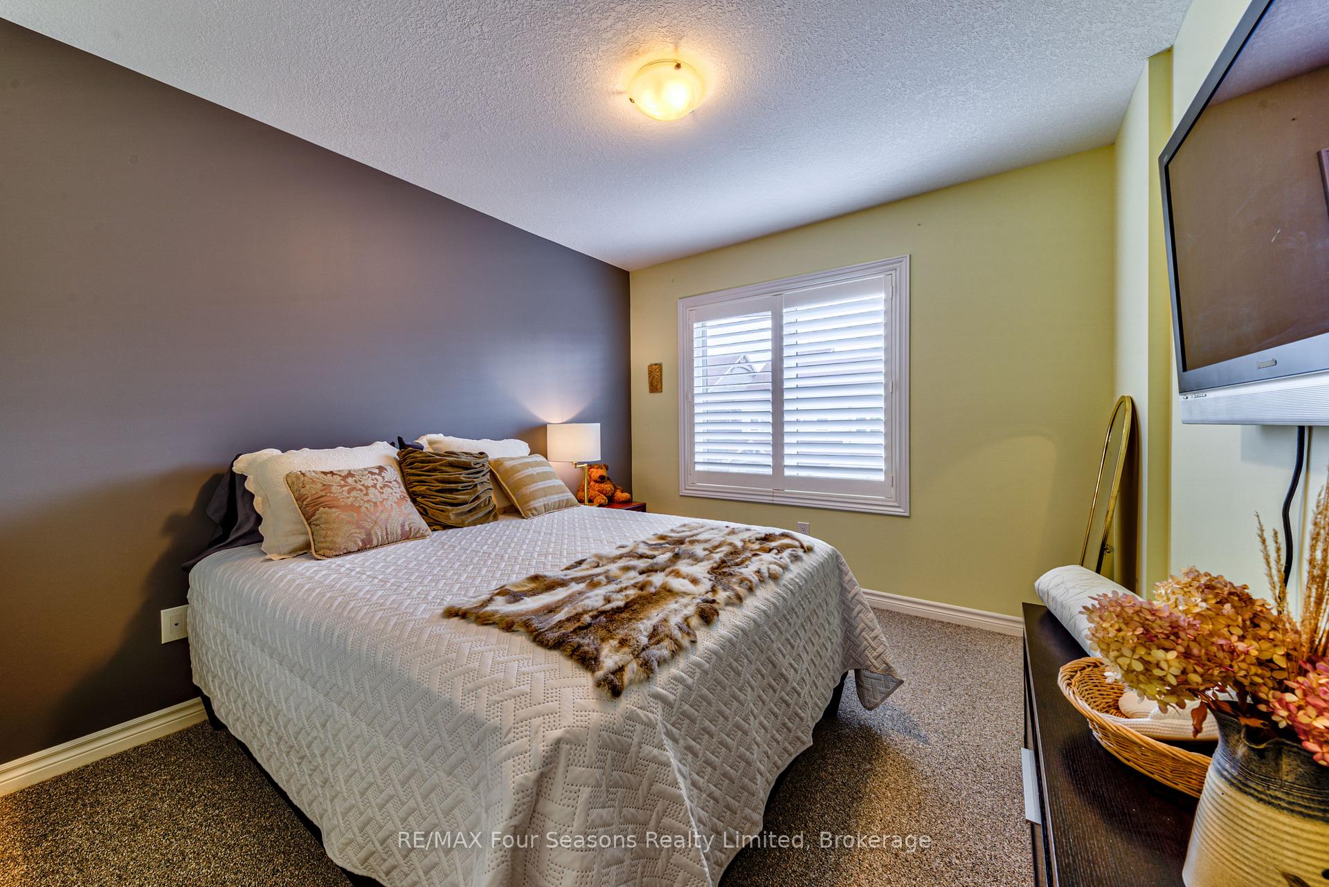 Photo 27 of 34 Lett Avenue, Collingwood — HOMEH