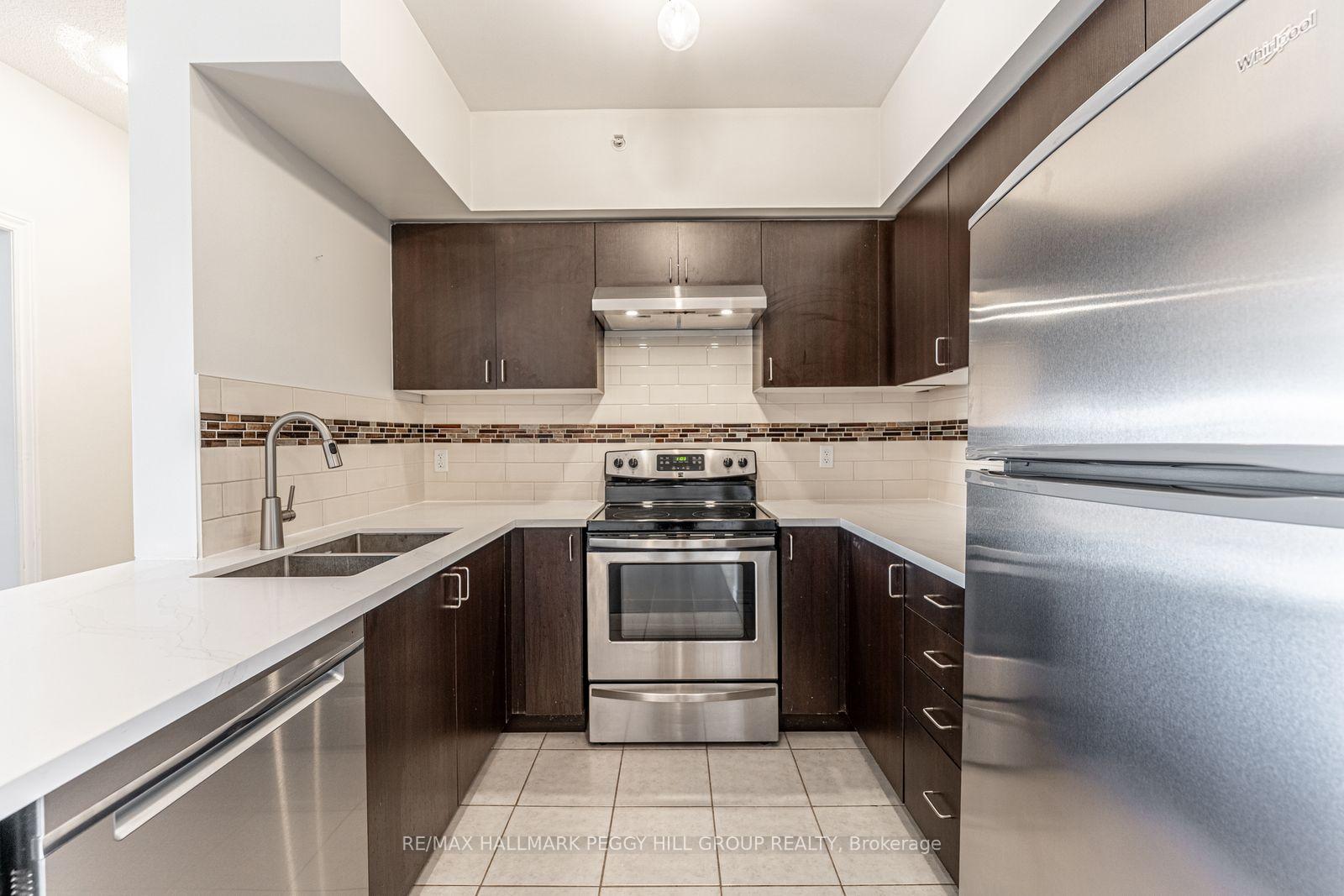 Photo 5 of Unit 305, 45 Ferndale Drive S, Barrie, Ardagh — HOMEH