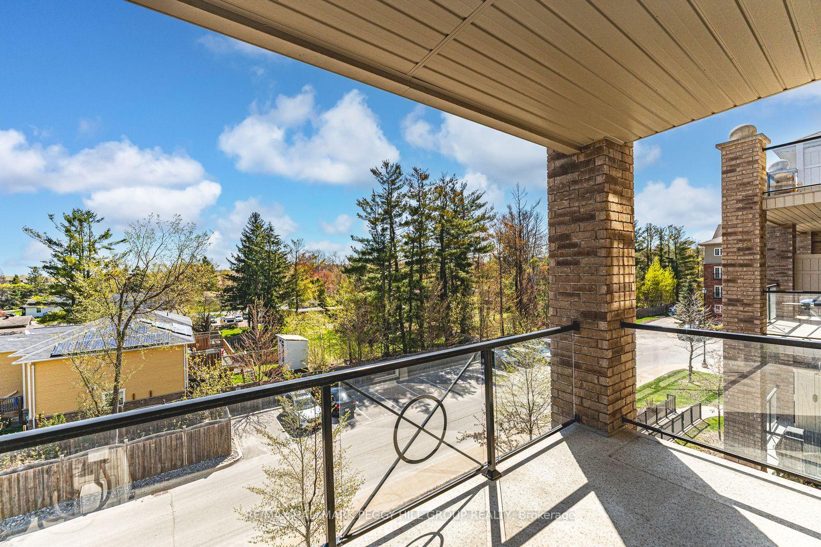 Photo 14 of Unit 305, 45 Ferndale Drive S, Barrie, Ardagh — HOMEH