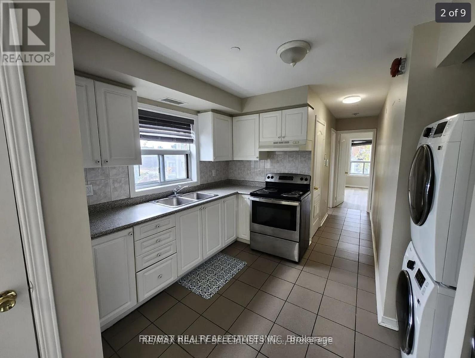 Photo 2 of Unit 401, 826 Bloor Street, Toronto, Palmerston-Little Italy — HOMEH