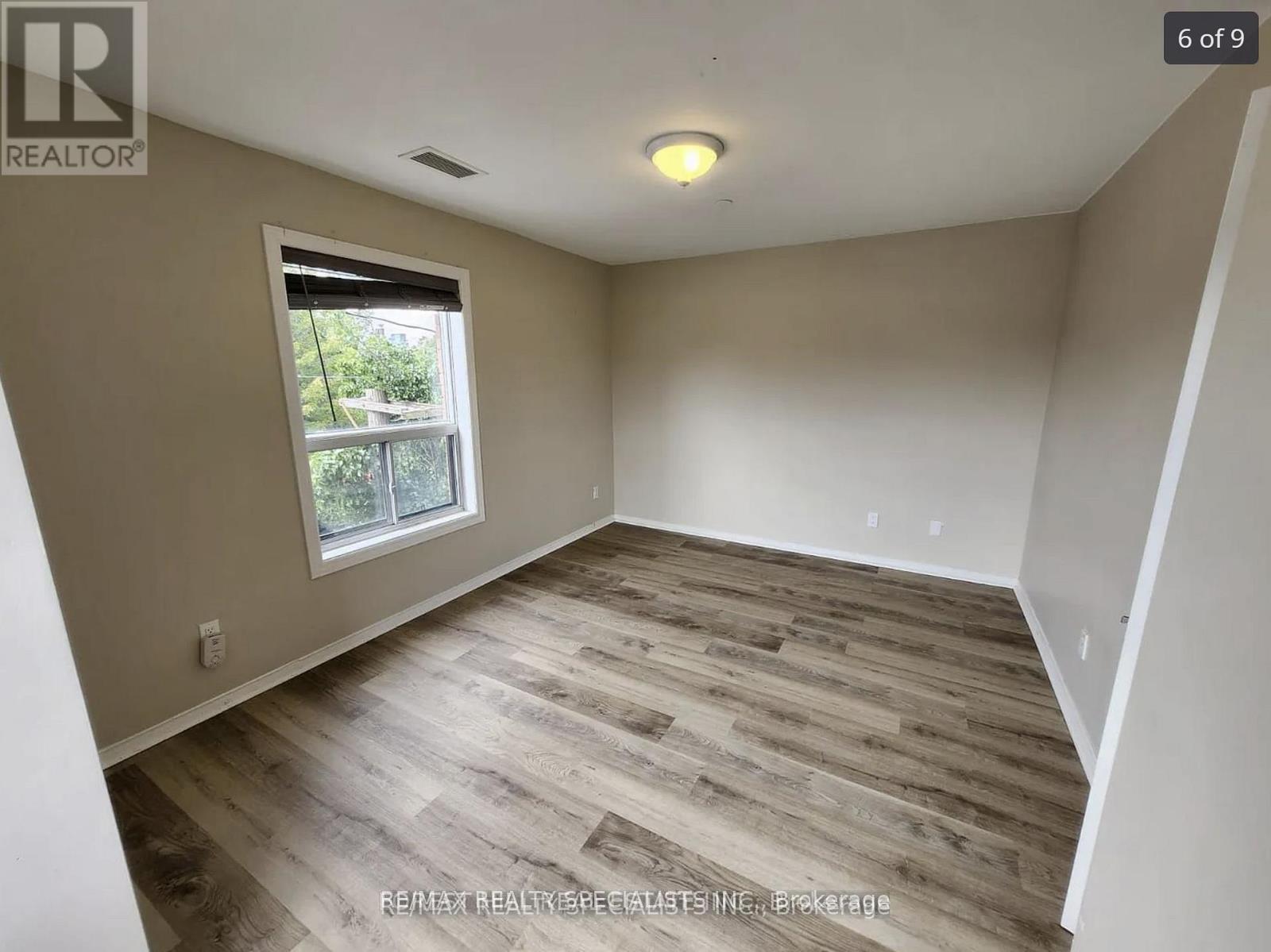 Photo 11 of Unit 401, 826 Bloor Street, Toronto, Palmerston-Little Italy — HOMEH