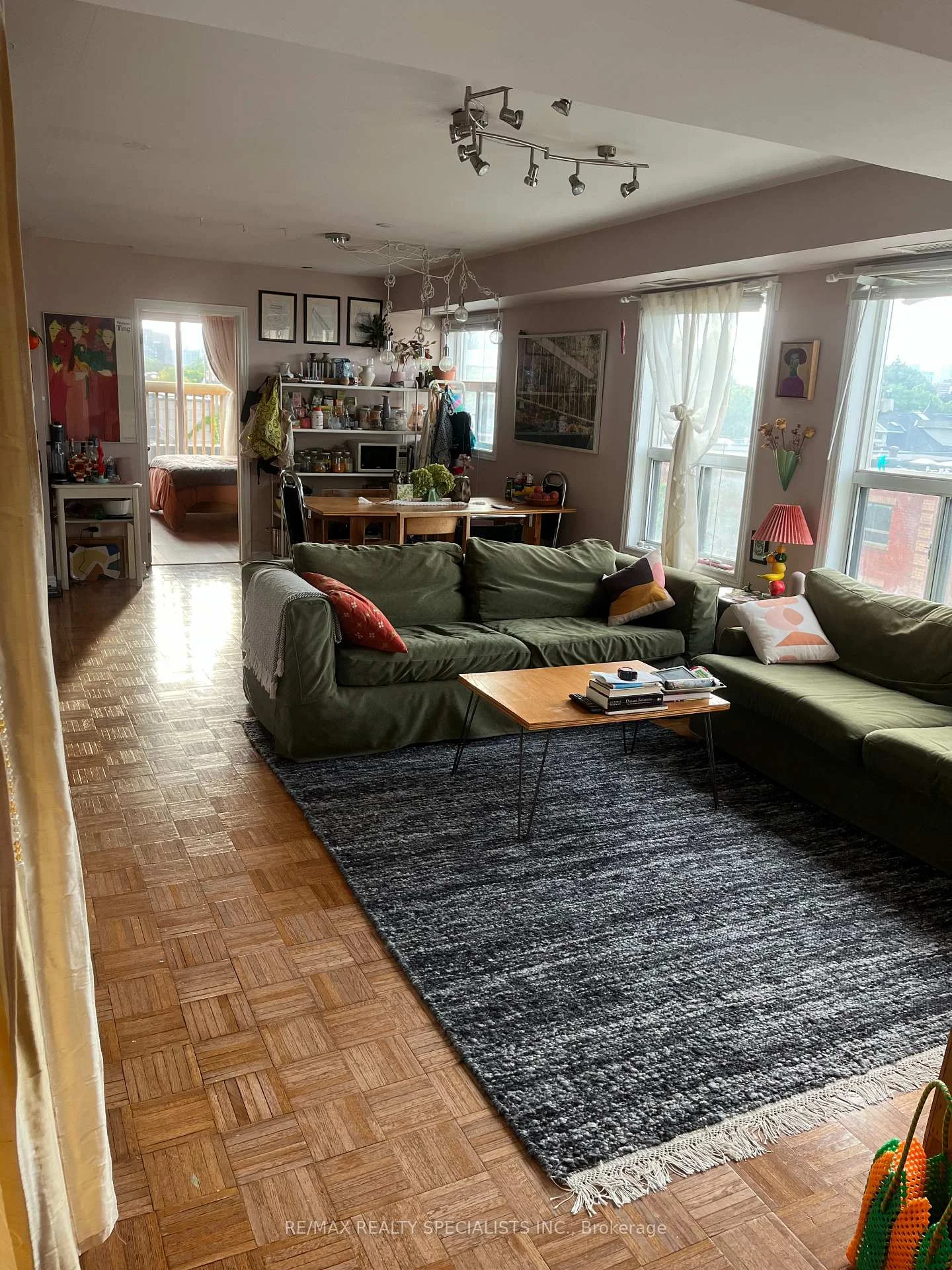 Photo 1 of Unit 401, 826 Bloor Street, Toronto, Palmerston-Little Italy — HOMEH