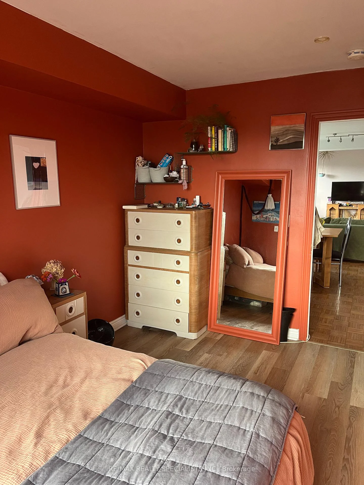 Photo 8 of Unit 401, 826 Bloor Street, Toronto, Palmerston-Little Italy — HOMEH