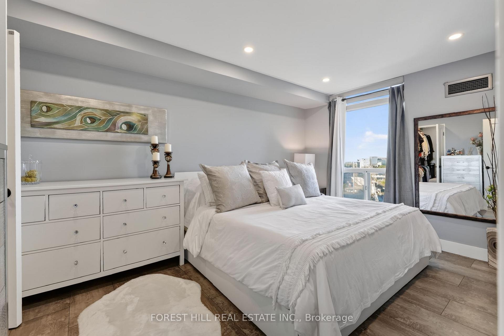 Photo 9 of Unit 1407, 101 Subway Crescent, Etobicoke, Islington-City Centre West — HOMEH